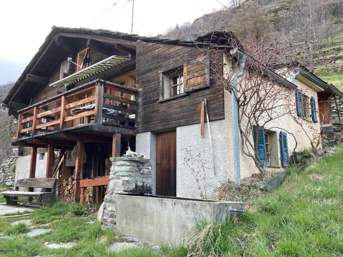 Chalet La Paz With Hotpot And Sauna Villa Törbel Eksteriør billede